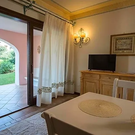 Hotel Beautiful Il Giardino Degli Oleandri One Bedroom Sleeps Two Num0856 Porto Cervo