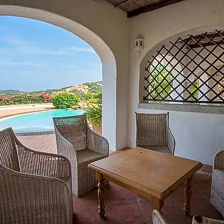 Beautiful Il Giardino Degli Oleandri One Bedroom Sleeps Two Num0856 Hotel 4*